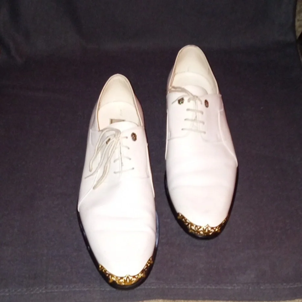 Vintage Versace White Loaffer - Picture 6 of 6